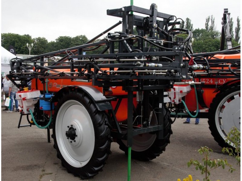 Advantages of trailed sprayers of the manufacturer “Lvivagromashproekt”